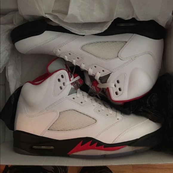 Jordan retro 5 deadstock - Picture 2 of 8